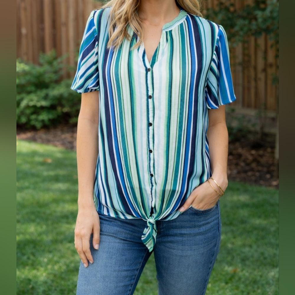 *Roz & Ali Women’s Blue/Green/White Striped Button Up Short Sleeve Blouse Size M